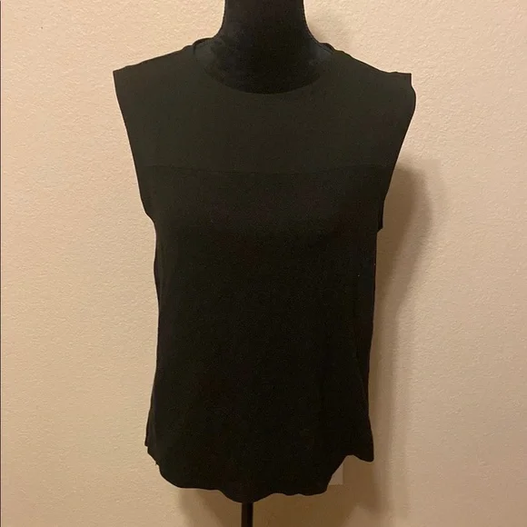 LOFT Black Sleeveless Blouse - Picture 2 of 7